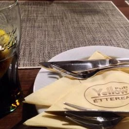 Yellow Pub Étterem Gödöllő - Belső