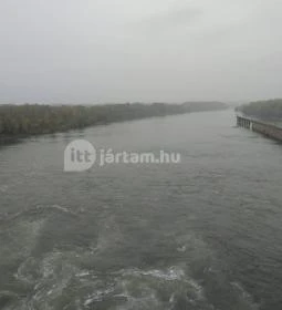 Dunakiliti Duzzasztómű