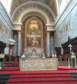 1. legjobb látnivaló: Főszékesegyházi Kincstár