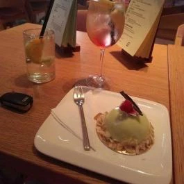 Malom Cafe Mosonmagyaróvár - Étel/ital