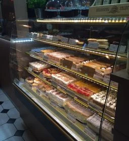 Mézes Mackó Cukrászda & Vendéglő