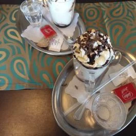 Várkert Kávézó Mosonmagyaróvár - Étel/ital