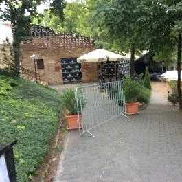 Old Negresco Étterem, Gyömrő - Külső kép