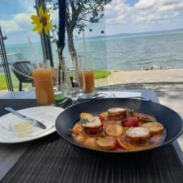 Tópart Hotel étterme, Balatonvilágos - Étel/ital
