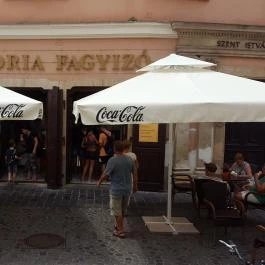 Adria Fagyizó, Székesfehérvár - Külső kép