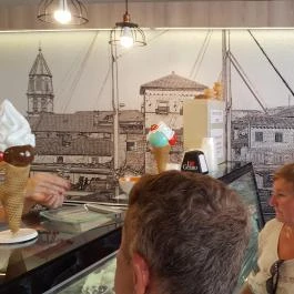 Adria Fagyizó, Székesfehérvár - Belső