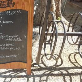 Andi Grillkert, Csopak - Egyéb