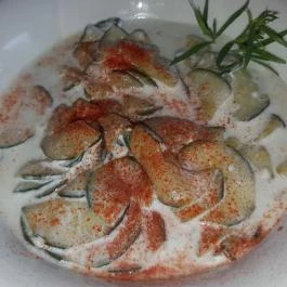 AzÉn Anyósom Alsópáhok - Étel/ital