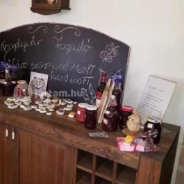 Bagolyvár Fogadó, Zirc - Belső