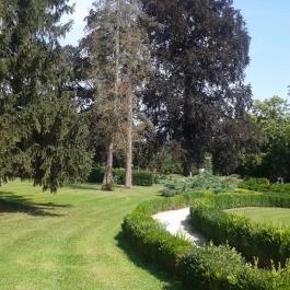 Batthyány Kastélyszálló Zalacsány - Medence/kert