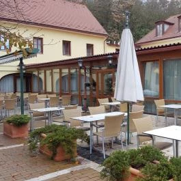 Betekints Hotel étterme Veszprém - Külső kép