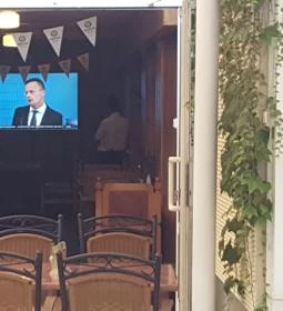 Borostyán Söröző