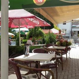 Corso Cafe Kávézó & Fagylaltozó Hévíz - Külső kép