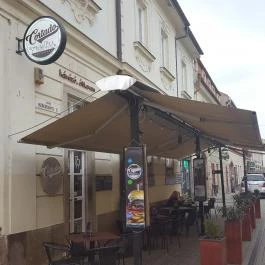 Cortado Gastrobar Eger - Külső kép