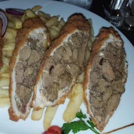 Csendes Pihenő Étterem, Vásárosdombó - Étel/ital