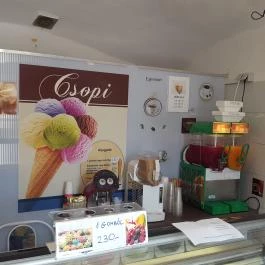 Csopi Fagyizó Csopak - Belső