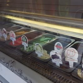 Csopi Fagyizó Csopak - Belső