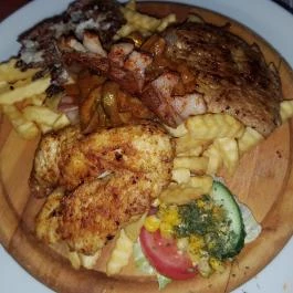 Cuha Völgye Étterem, Zirc - Étel/ital