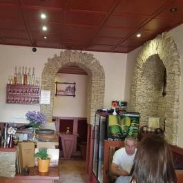 Cuha Völgye Étterem, Zirc - Belső