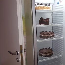 Cukormentes Cukrászda (Székesfehérvár) Székesfehérvár - Étel/ital