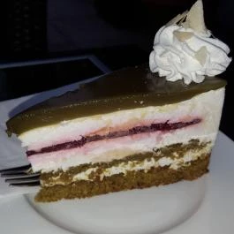 Daiquiri Kávéház és Koktélbár Veszprém - Étel/ital