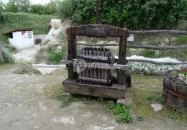 Sáfrány Kert és Egerszalóki Barlanglakások Egerszalók