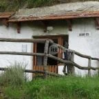 Sáfrány Kert és Egerszalóki Barlanglakások Egerszalók - 