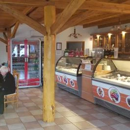 Falusi Étterem, Igar - Belső