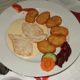 Fejesvölgy Étterem, Veszprém - Étel/ital