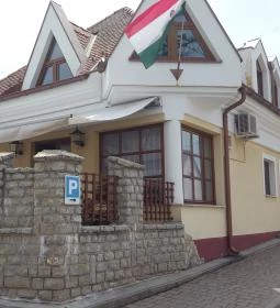 Fejesvölgy Étterem