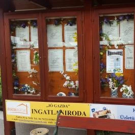 Fék Kávéház Étterem , Balatonakali - Külső kép