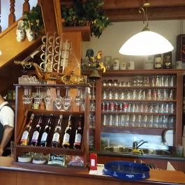 Fék Kávéház Étterem , Balatonakali - Belső