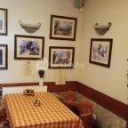 Fék Kávéház Étterem Balatonakali - Belső