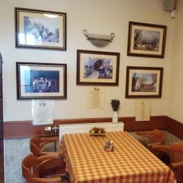 Fék Kávéház Étterem , Balatonakali - Belső