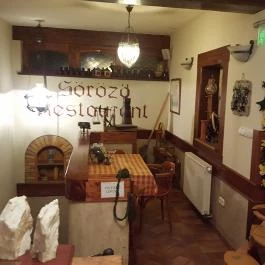 Fék Kávéház Étterem , Balatonakali - Belső