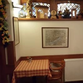 Fék Kávéház Étterem , Balatonakali - Belső