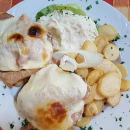 Fék Kávéház Étterem , Balatonakali - Étel/ital