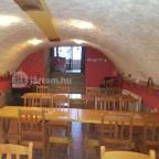 Gramofon Café Zirc - Belső