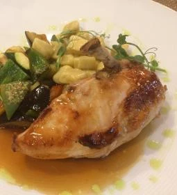 Gusto13 Bistro & Delicate