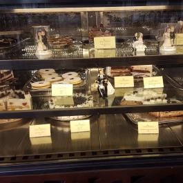 Historia Hangvilla Étterem, Kávézó & Rendezvényközpont Veszprém - Étel/ital