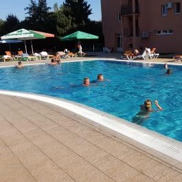 Hotel Európa Fit Hévíz - Medence/kert