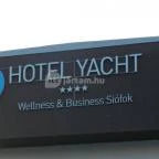 Hotel Yacht Wellness & Business Siófok - Külső kép