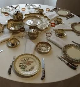 Janus Pannonius Múzeum - Zsolnay Kerámia Kiállítás