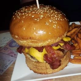 Johnny's Bistro Veszprém Veszprém - Étel/ital