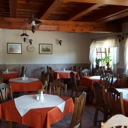 Kádárta Vendéglő Panzió Veszprém - Belső