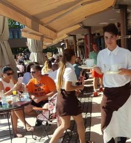 Karolina Kávéház & Koktélbár