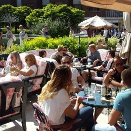 Karolina Kávéház & Koktélbár, Balatonfüred - Külső kép