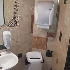 Katica Pékség Balatonkenese - Mosdó