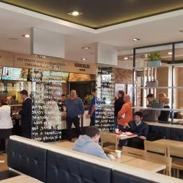 Kentucky Fried Chicken - Auchan, Székesfehérvár - Belső