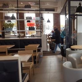 Kentucky Fried Chicken - Auchan, Székesfehérvár - Belső